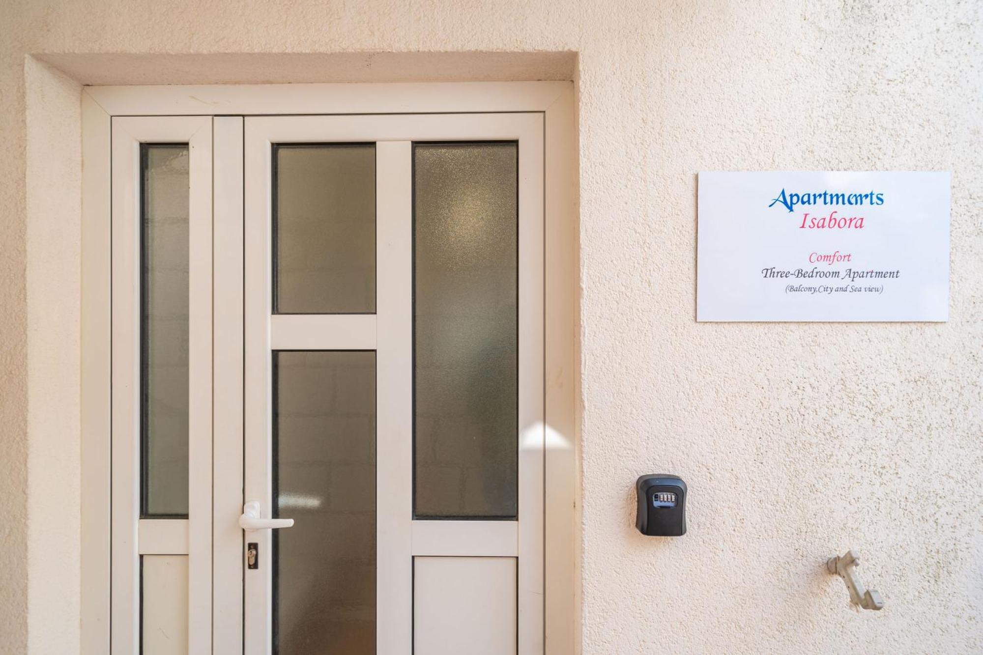 דוברובניק Apartments Isabora מראה חיצוני תמונה